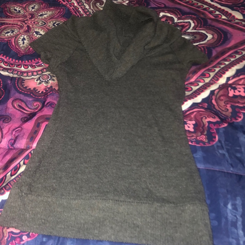 Turtle neck shirt